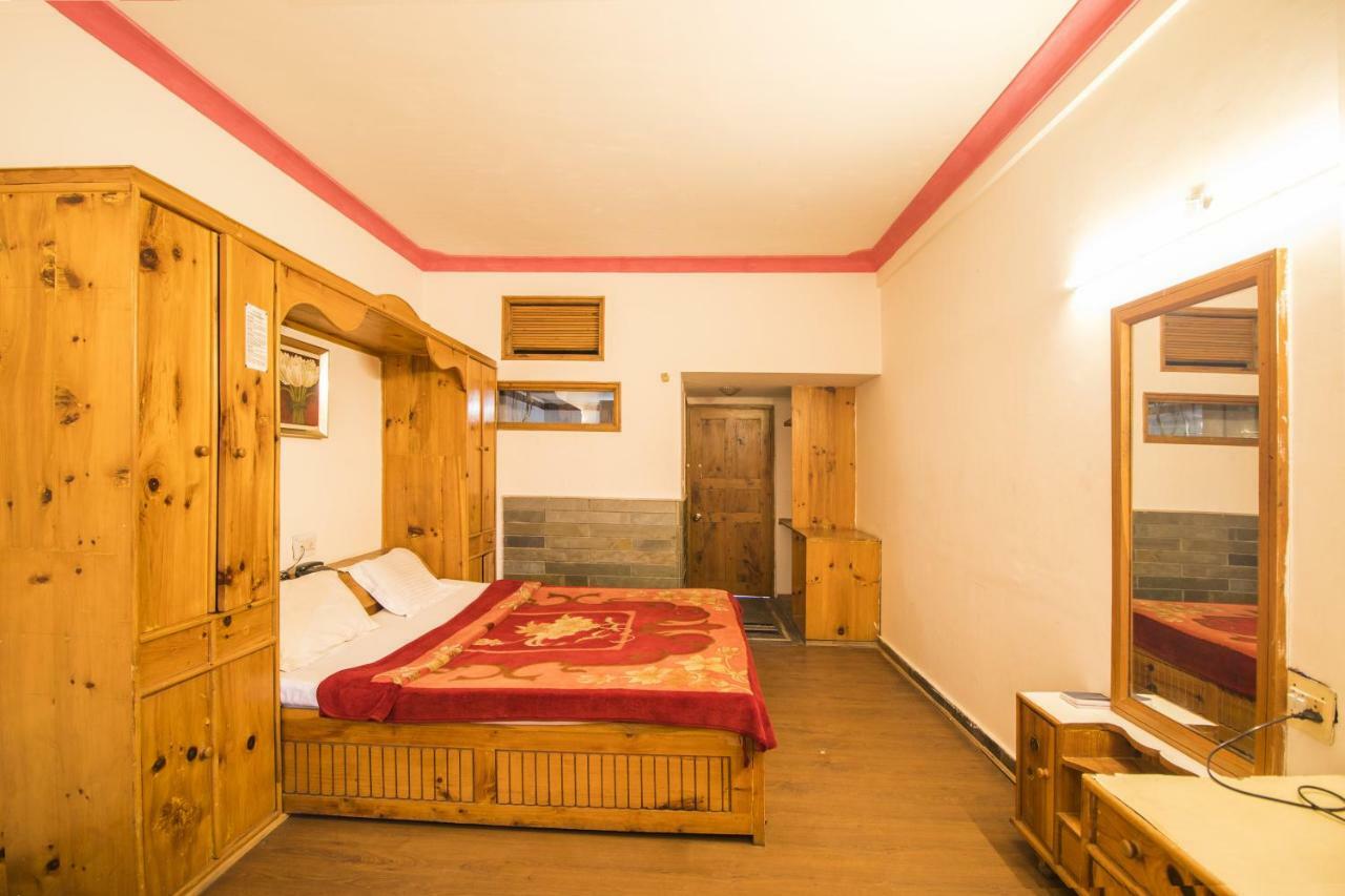 Flamingo Resort Manāli Kültér fotó